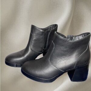 NWOT Lucky Brand Women's Quinlee Block-Heel Ankle Booties 7.5 Leather